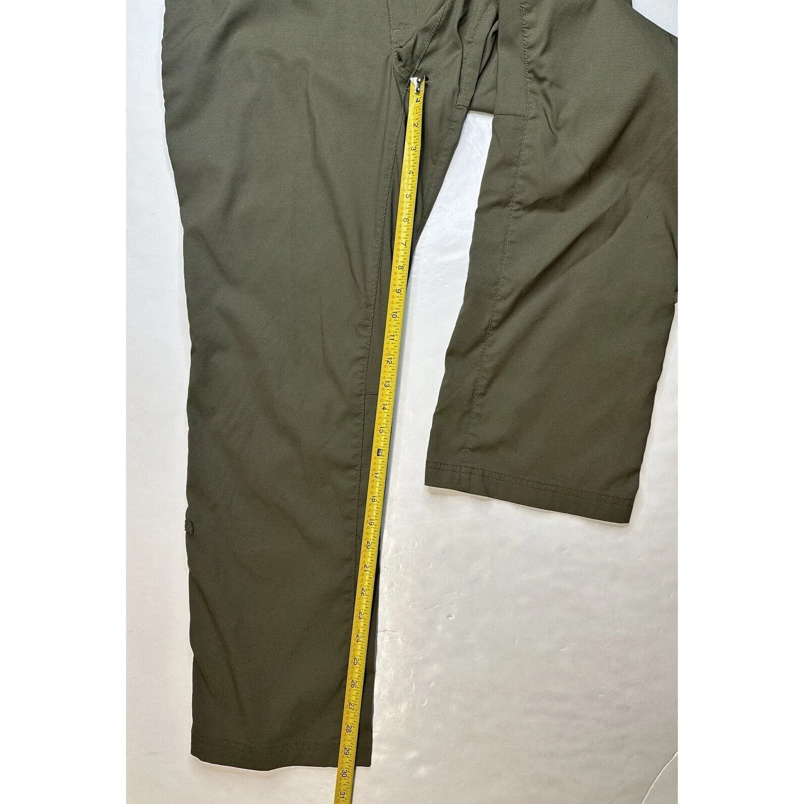 Duluth Trading Pants 14 Dry On The Fly Convertible Bootcut Green Hiking Roll Up