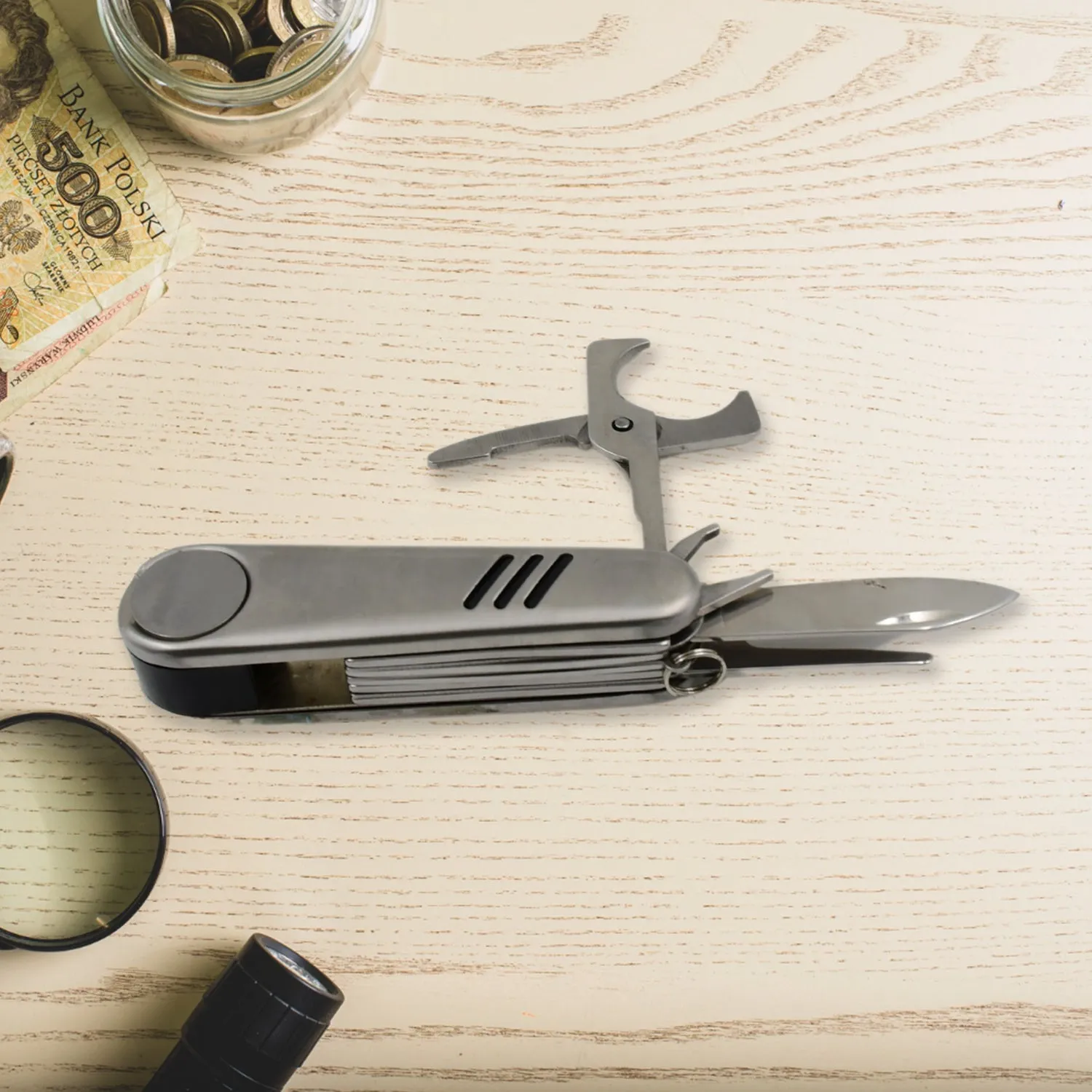 Multi-Function Pocket Chest Knife Tool (1pc)